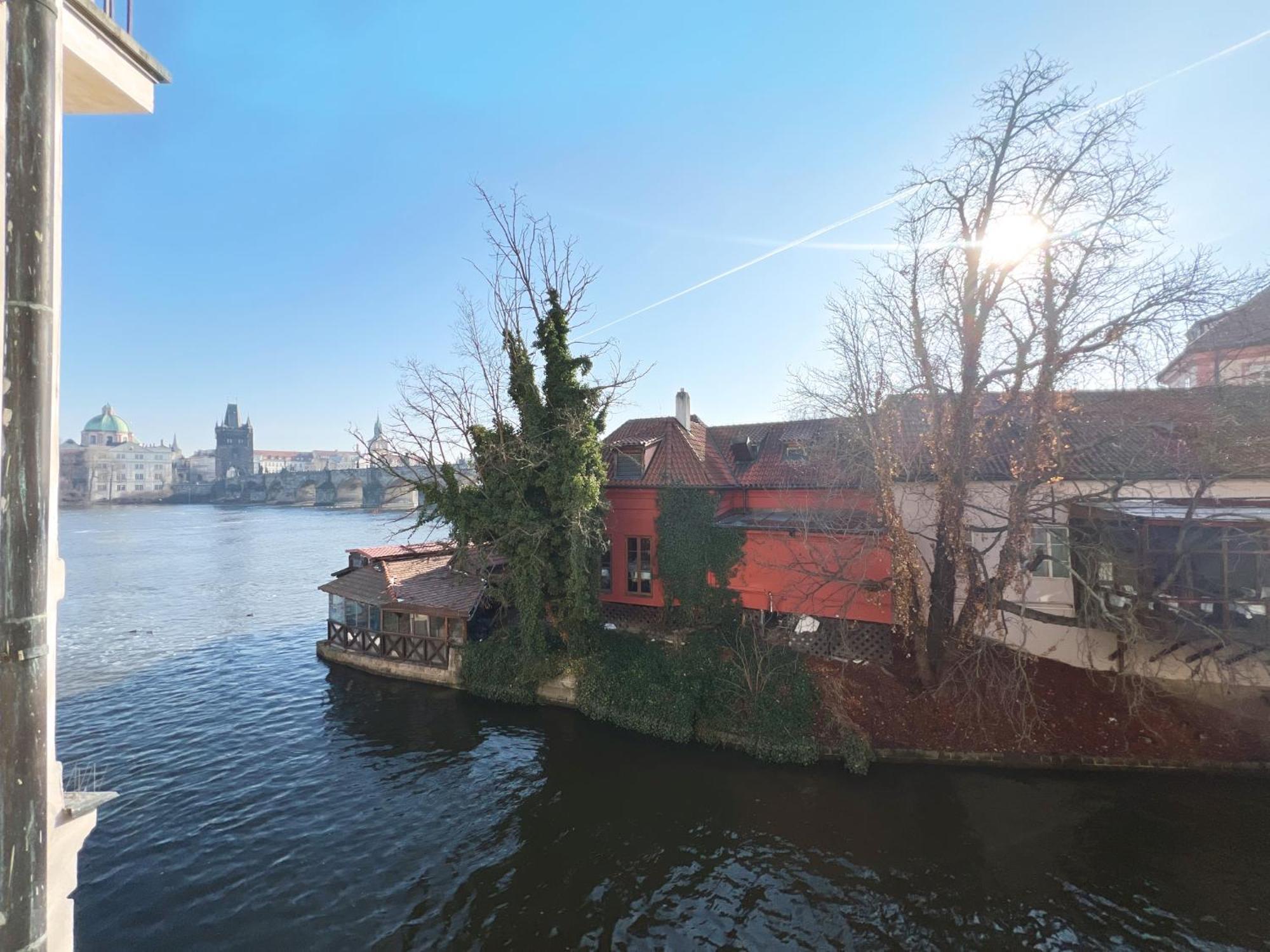 Residence Charles Bridge Prague Exterior photo